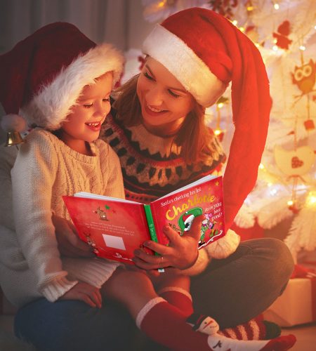 22723-xmas-storybook-lifestyle-1-1.jpg